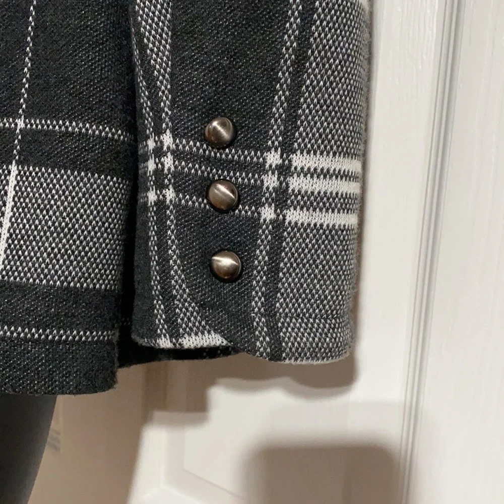 Mixit Black & White Plaid Coat Sz XL